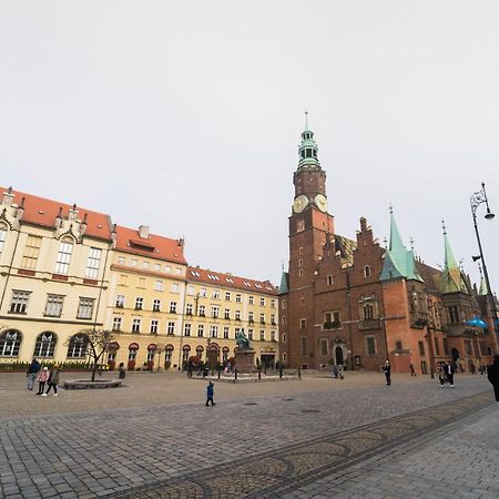Apart Market Square - Rynek 44 - Opposit Town Hall - 3 Rooms فروتسواف المظهر الخارجي الصورة